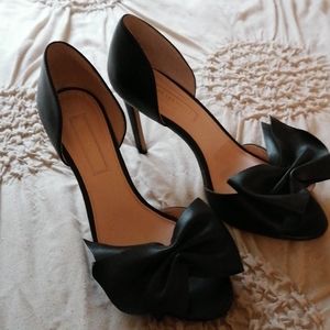 Black open toe heels